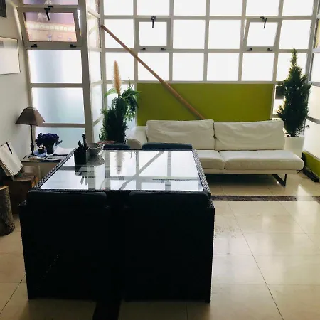 La Estacion *